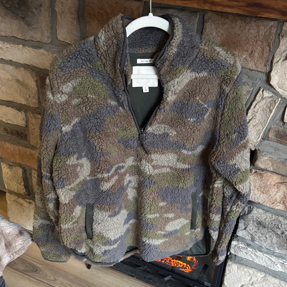 Thread & Supply army quarter zip Sherpa
